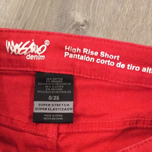 ♥️ Mossimo~~Cute Red Shorts ♥️ - Picture 4 of 6